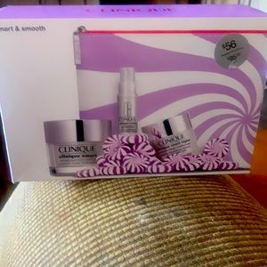 Clinique Smooth & Smart